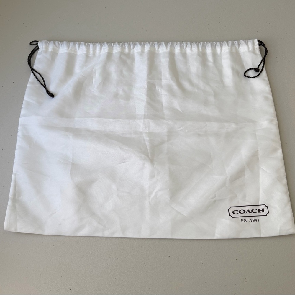 Coach White Dust Bag - Logo